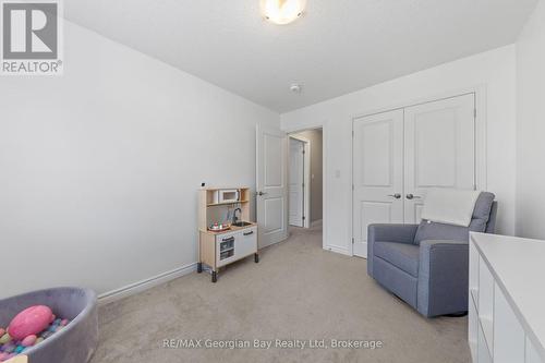 964 Wright Drive, Midland, ON - Indoor