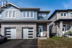 28 DUSENBURY DRIVE  Loyalist (Lennox And Addington - South), ON K0H 2H0