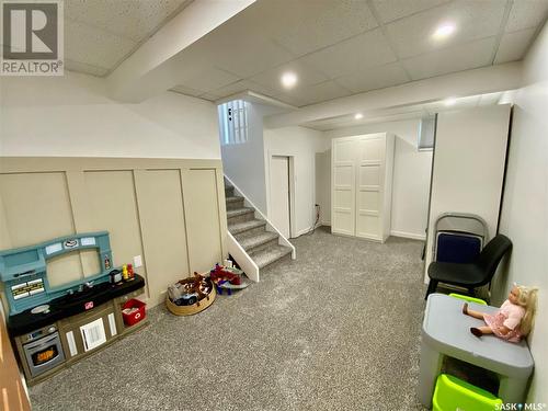 837 Prospect Avenue, Oxbow, SK - Indoor