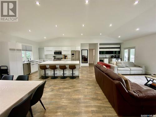 837 Prospect Avenue, Oxbow, SK - Indoor