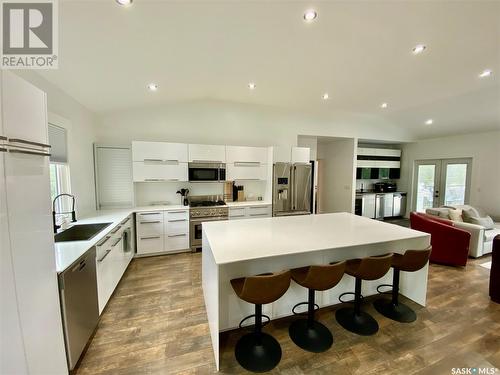 837 Prospect Avenue, Oxbow, SK - Indoor Photo Showing Kitchen With Stainless Steel Kitchen With Upgraded Kitchen
