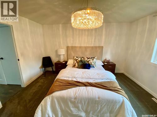837 Prospect Avenue, Oxbow, SK - Indoor Photo Showing Bedroom