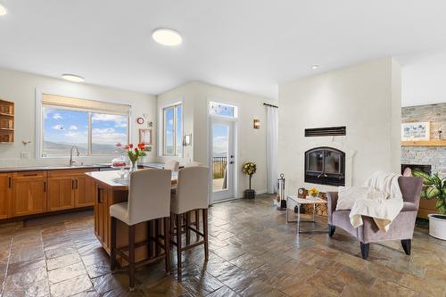 2286 Carmi Road, Penticton, BC - Indoor With Fireplace