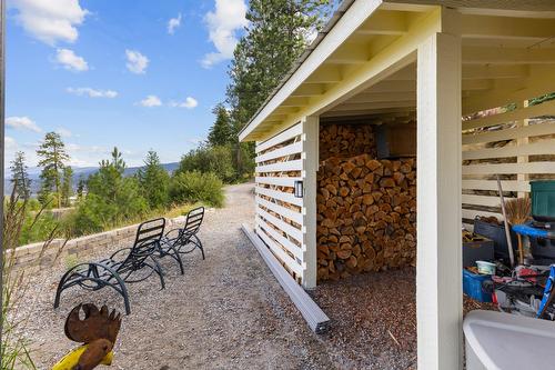 2286 Carmi Road, Penticton, BC - Outdoor