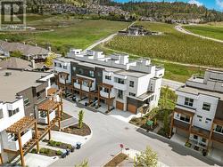 720 Valley Road Unit# 49  Kelowna, BC V1V 2E6