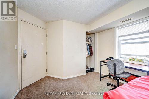 504 - 261 Lester Street, Waterloo, ON - Indoor