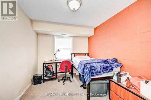 504 - 261 Lester Street, Waterloo, ON - Indoor Photo Showing Bedroom