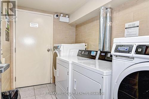 504 - 261 Lester Street, Waterloo, ON - Indoor Photo Showing Laundry Room
