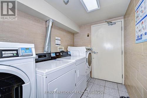 504 - 261 Lester Street, Waterloo, ON - Indoor Photo Showing Laundry Room