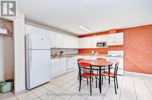 504 - 261 Lester Street, Waterloo, ON - Indoor Photo Showing Kitchen With Double Sink