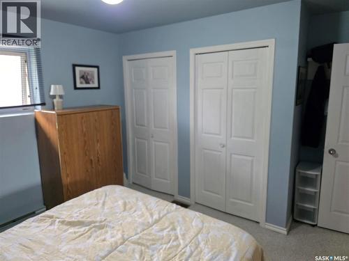 504 Mistusinne Crescent, Mistusinne, SK - Indoor Photo Showing Bedroom