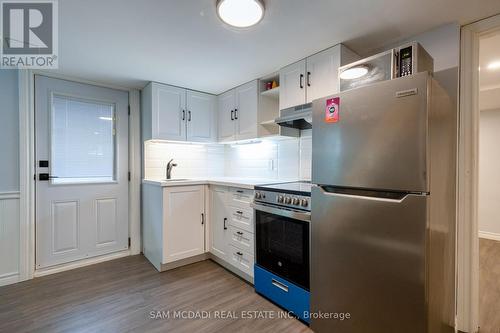 2177 Lakeshore Road, Burlington, ON - Indoor Photo Showing Kitchen