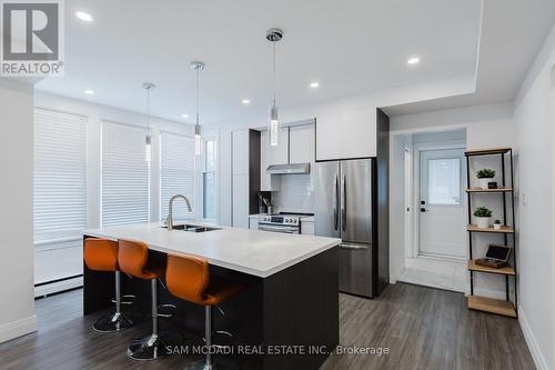 2177 Lakeshore Road, Burlington, ON - Indoor Photo Showing Kitchen With Double Sink With Upgraded Kitchen