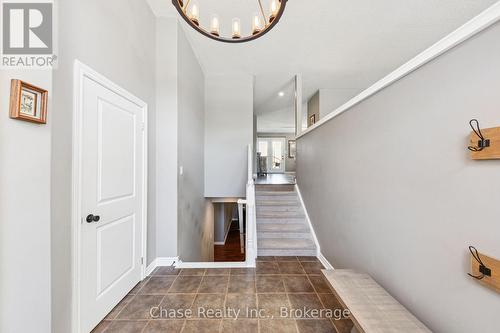 18 St Amant Road, Penetanguishene, ON - Indoor Photo Showing Other Room