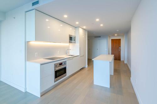 Cuisine - 315B-1400 Boul. René-Lévesque O., Montréal (Ville-Marie), QC - Indoor Photo Showing Kitchen