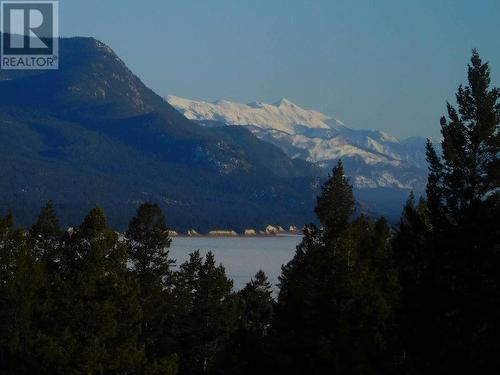 6074 Bella Vista Boulevard, Fairmont Hot Springs, BC 