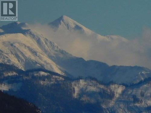 6074 Bella Vista Boulevard, Fairmont Hot Springs, BC 