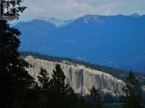 6074 Bella Vista Boulevard, Fairmont Hot Springs, BC 