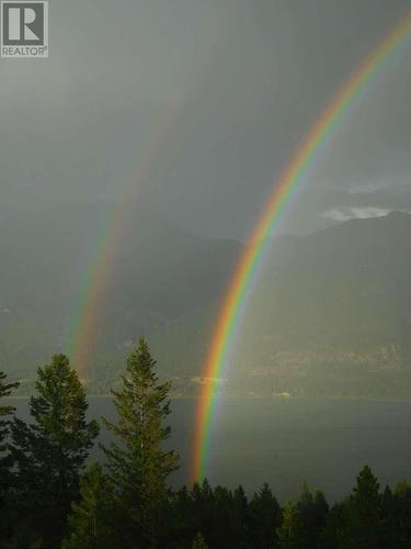 6074 Bella Vista Boulevard, Fairmont Hot Springs, BC 