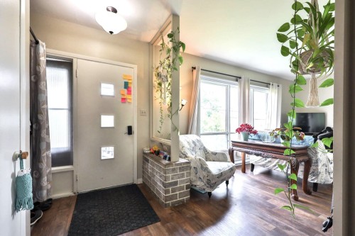 Mud Room - 187  - 189 Rue Principale S., Maniwaki, QC - Indoor Photo Showing Other Room