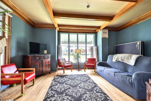 Living Room - 187  - 189 Rue Principale S., Maniwaki, QC - Indoor Photo Showing Living Room