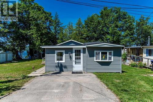 30 Lakeshore Road, Midland, ON - Outdoor