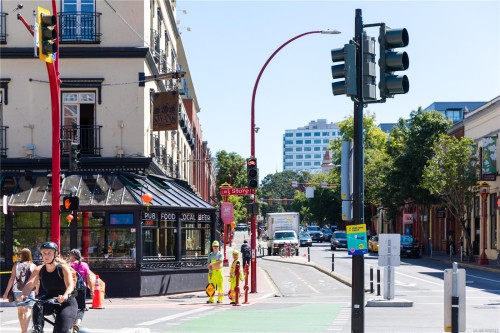 M11-456 Pandora Ave, Victoria, BC - Outdoor