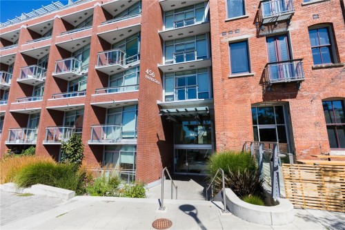 M11-456 Pandora Ave, Victoria, BC - Outdoor With Balcony With Facade