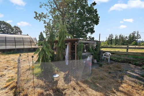 10650 West Saanich Rd, North Saanich, BC 