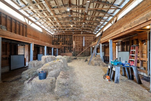 10650 West Saanich Rd, North Saanich, BC 