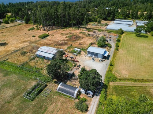 10650 West Saanich Rd, North Saanich, BC 