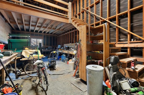 10650 West Saanich Rd, North Saanich, BC 