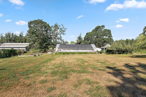 10650 West Saanich Rd, North Saanich, BC 