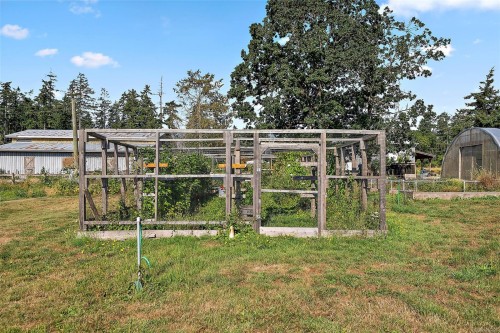 10650 West Saanich Rd, North Saanich, BC 