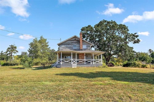 10650 West Saanich Rd, North Saanich, BC 