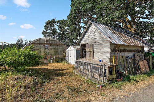 10650 West Saanich Rd, North Saanich, BC 