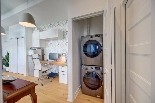 Laundry room - 1702-1400 Rue Lucien-Paiement, Laval (Laval-Des-Rapides), QC - Indoor Photo Showing Laundry Room