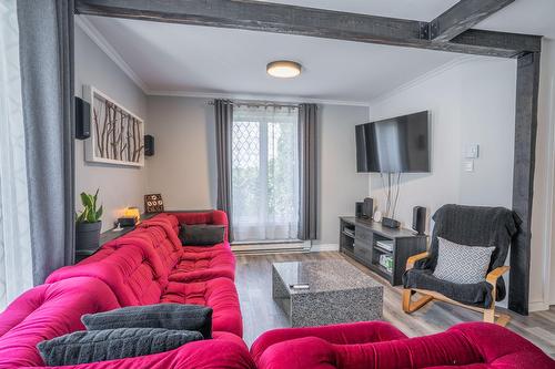 Living room - 645 175E Rue, Saint-Georges, QC - Indoor Photo Showing Living Room