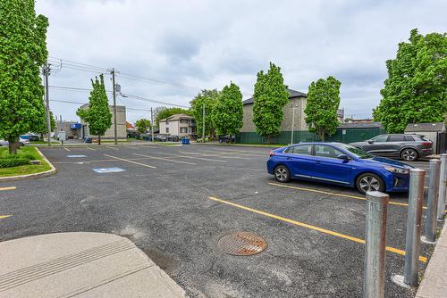 Parking - 201-1005 Boul. Curé-Poirier O., Longueuil (Le Vieux-Longueuil), QC - Outdoor