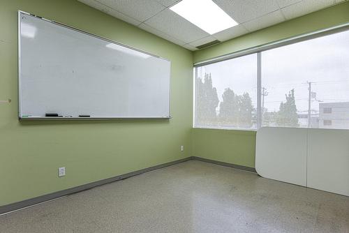 Bureau - 201-1005 Boul. Curé-Poirier O., Longueuil (Le Vieux-Longueuil), QC - Indoor Photo Showing Other Room