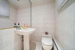 Powder room - 
