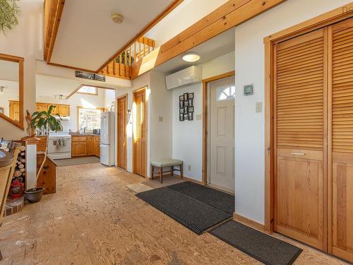 194 Thomas Road, Cape Forchu, NS 