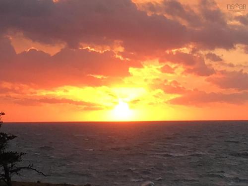 194 Thomas Road, Cape Forchu, NS 