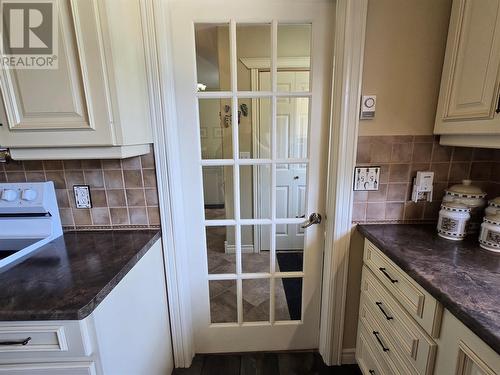 7 Youngsville Drive, Kippens, NL - Indoor Photo Showing Kitchen