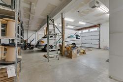 Garage - 