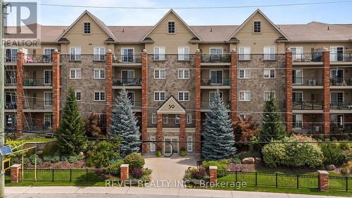 106 - 39 FERNDALE DRIVE S  Barrie, ON L4N 5T5