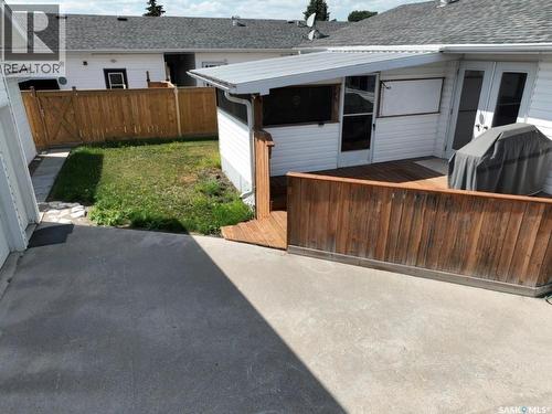 715 6Th Avenue, Hudson Bay, SK - Outdoor