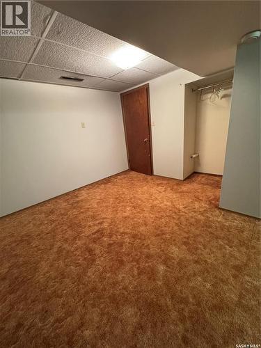 715 6Th Avenue, Hudson Bay, SK - Indoor Photo Showing Basement