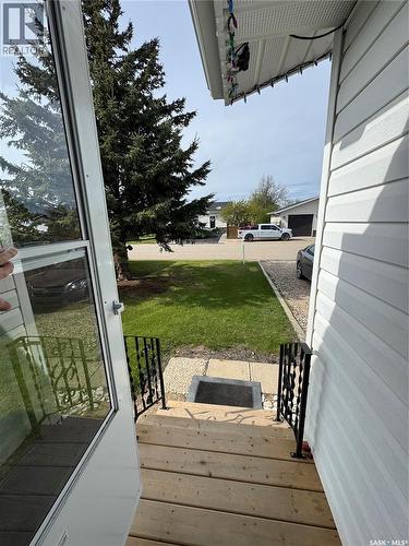 715 6Th Avenue, Hudson Bay, SK - Outdoor With Exterior