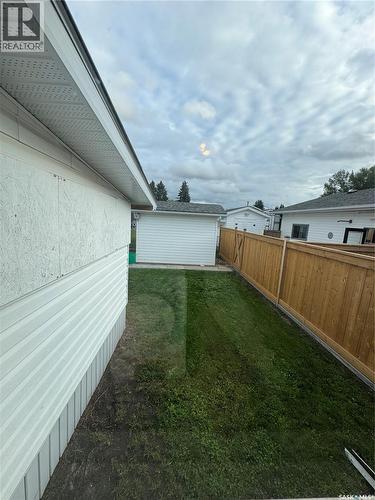 715 6Th Avenue, Hudson Bay, SK - Outdoor